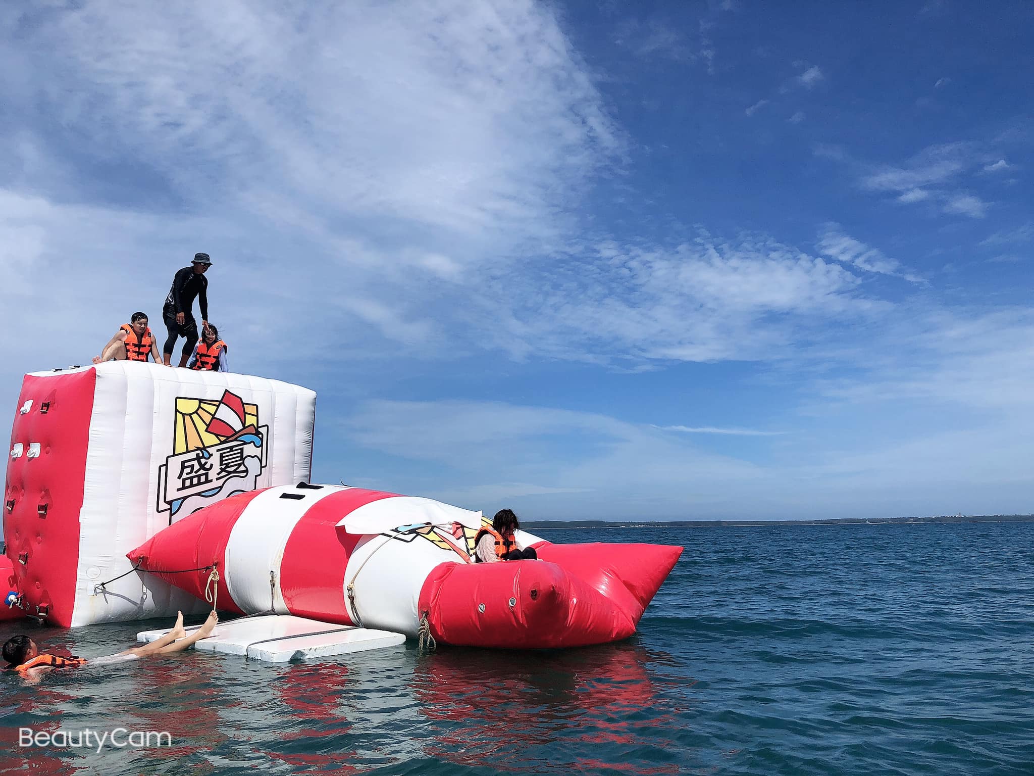 澎湖旅遊-彈跳包水上活動